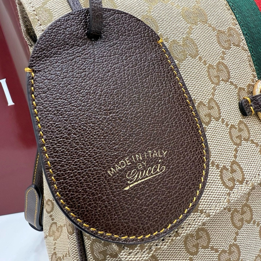 Gvc*1 BAG