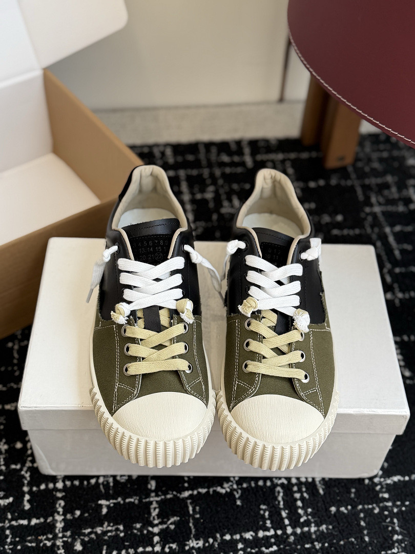 Ma1s0n Marg*e1a SNEAKER