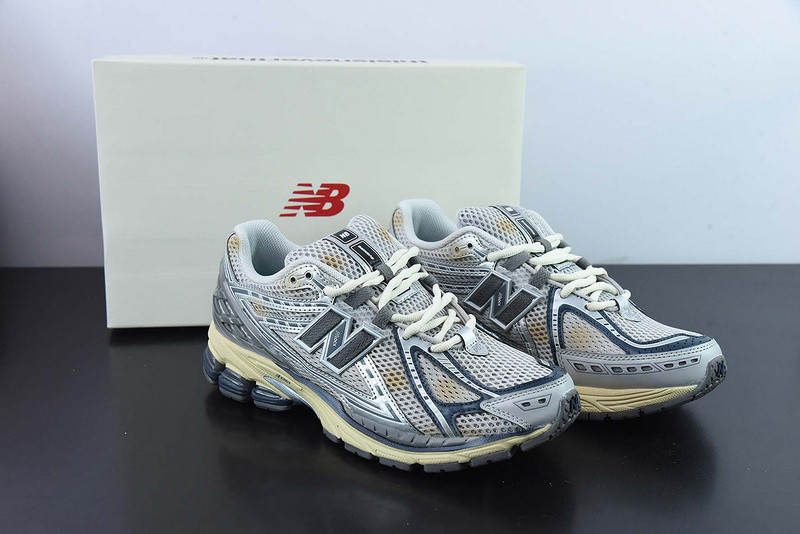 new balance sneaker