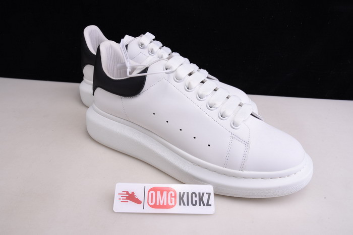 alexer mceen sneakers