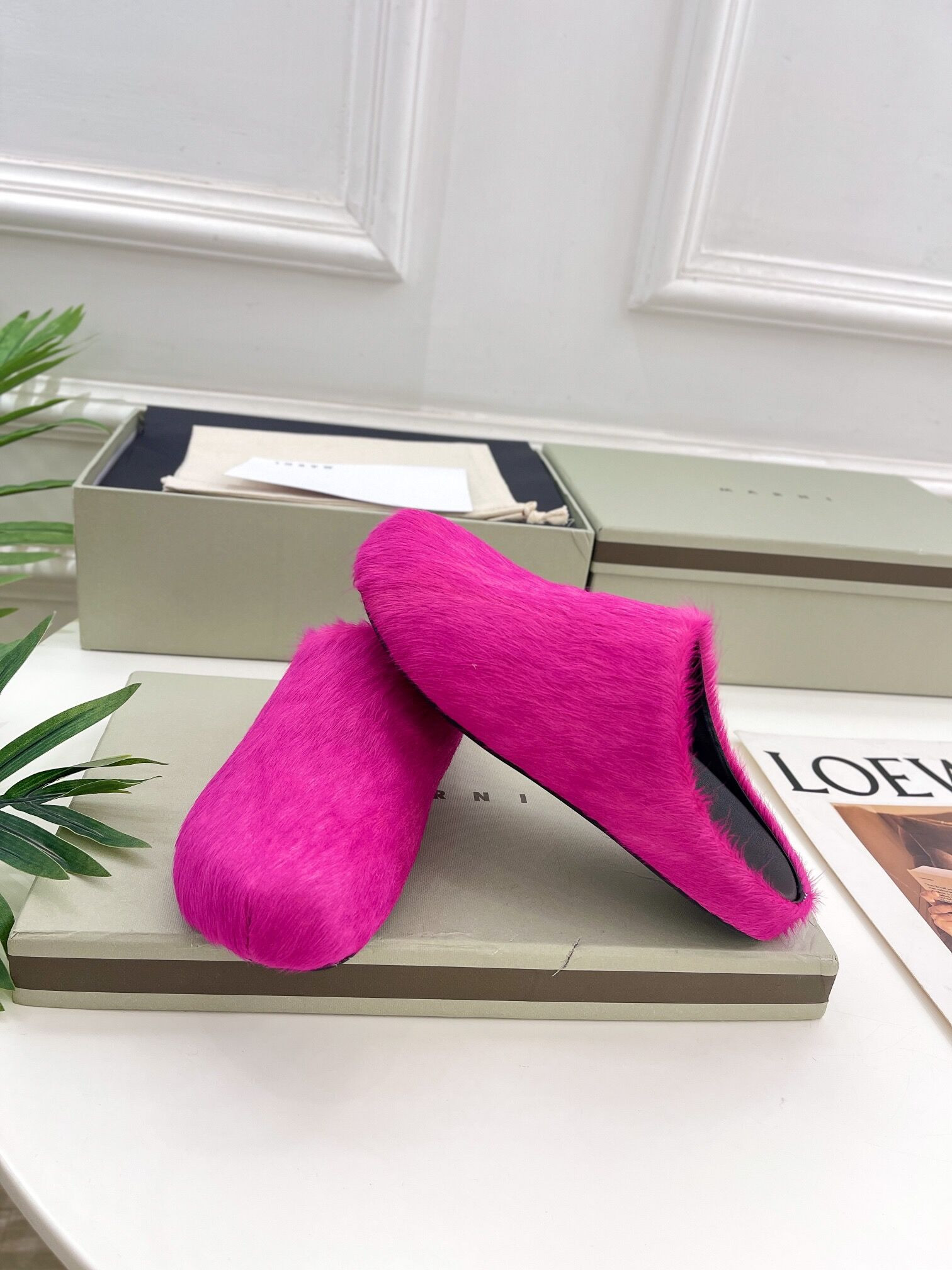 marni calf hair slippers-red